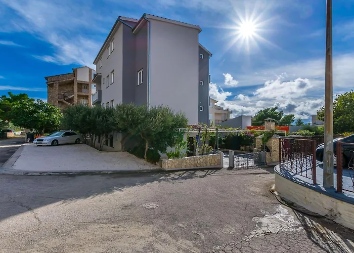 Apartment Anica